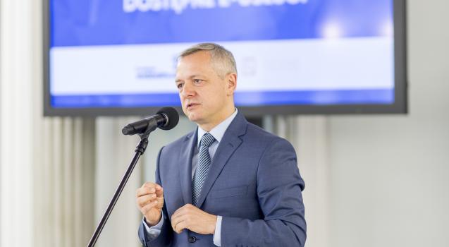 Powiększ obraz: Minister Marek Zagórski, Ministerstwo Cyfryzacji